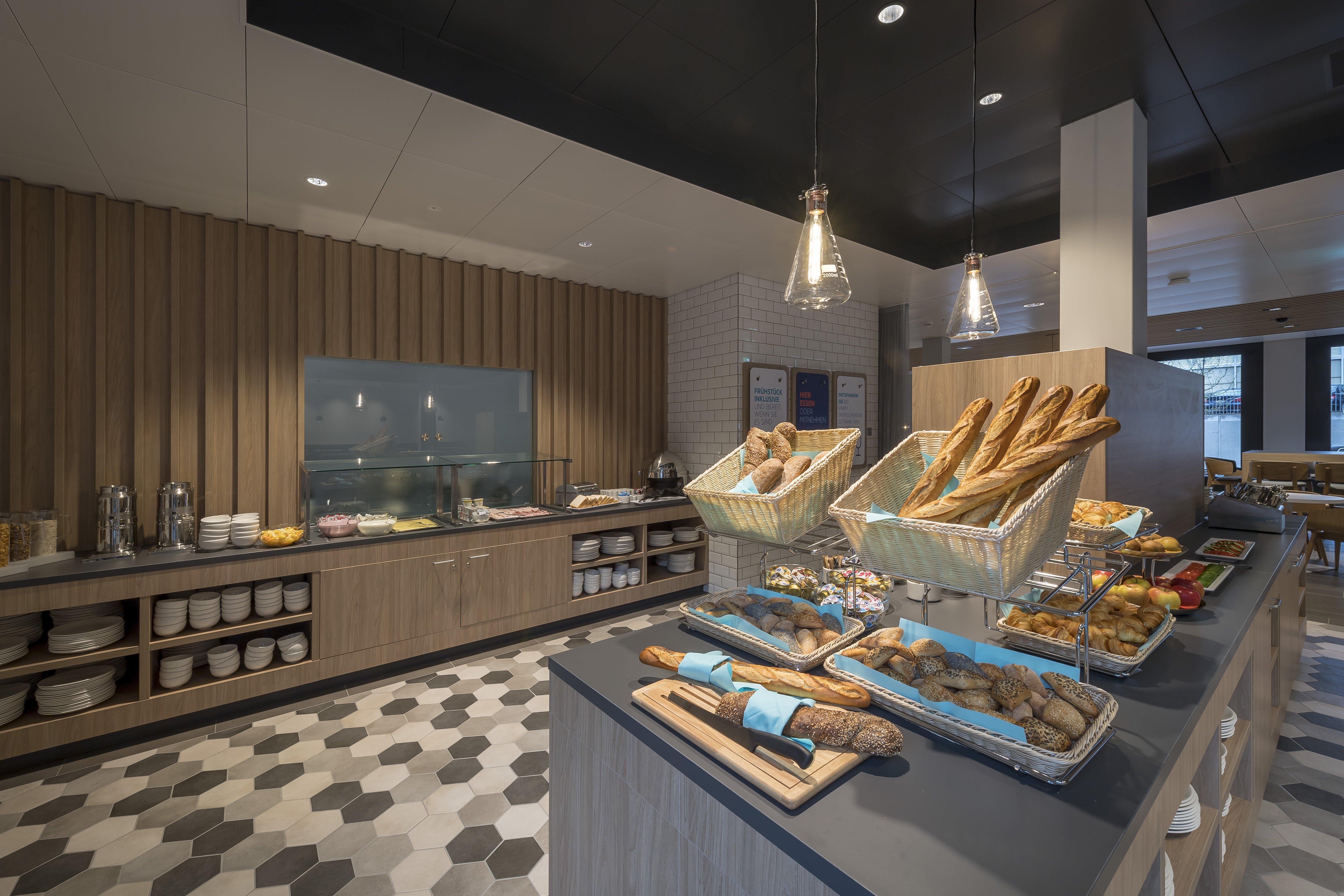 Express - Luzern - By Ihg Krienz