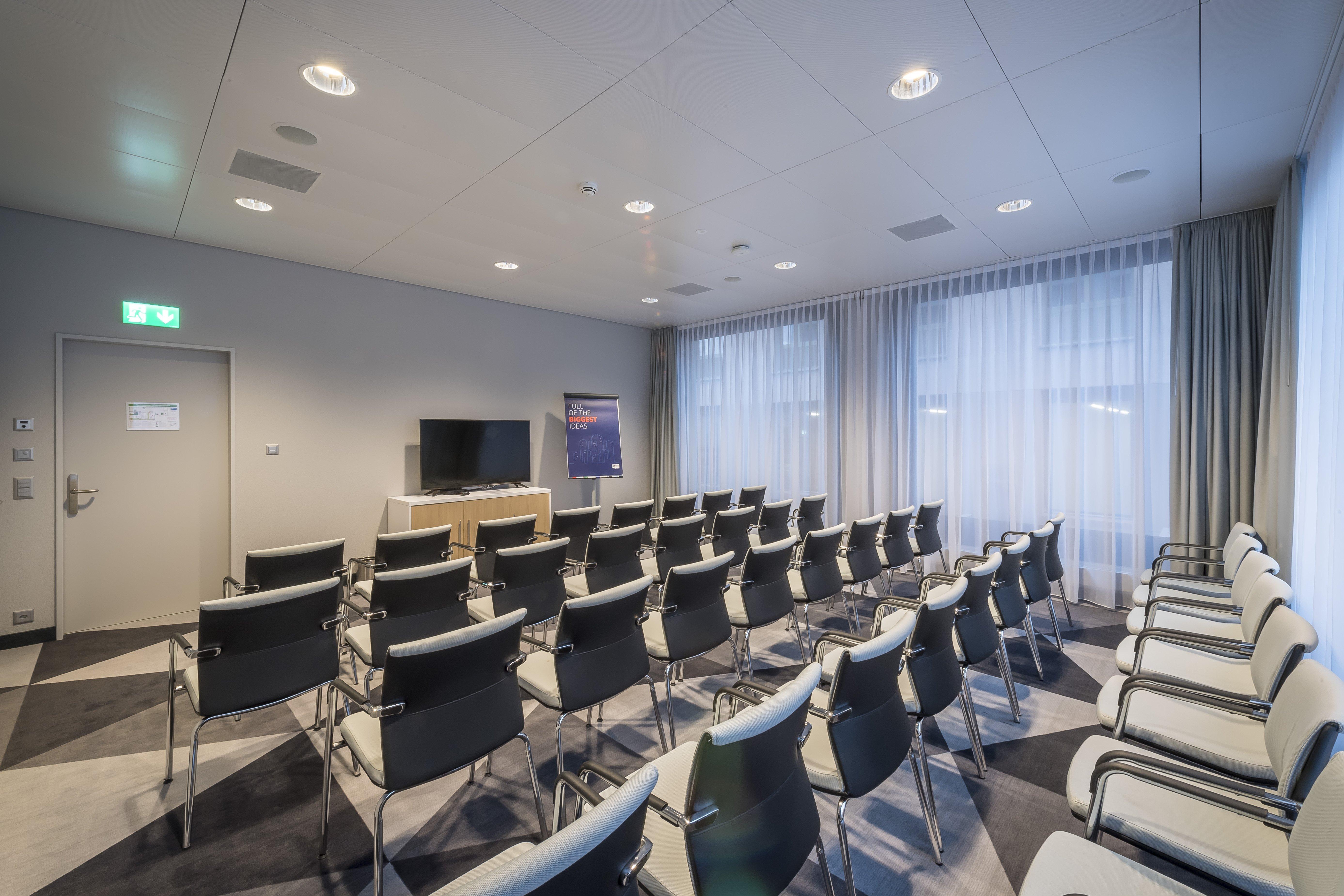 Express - Luzern - By Ihg 3*