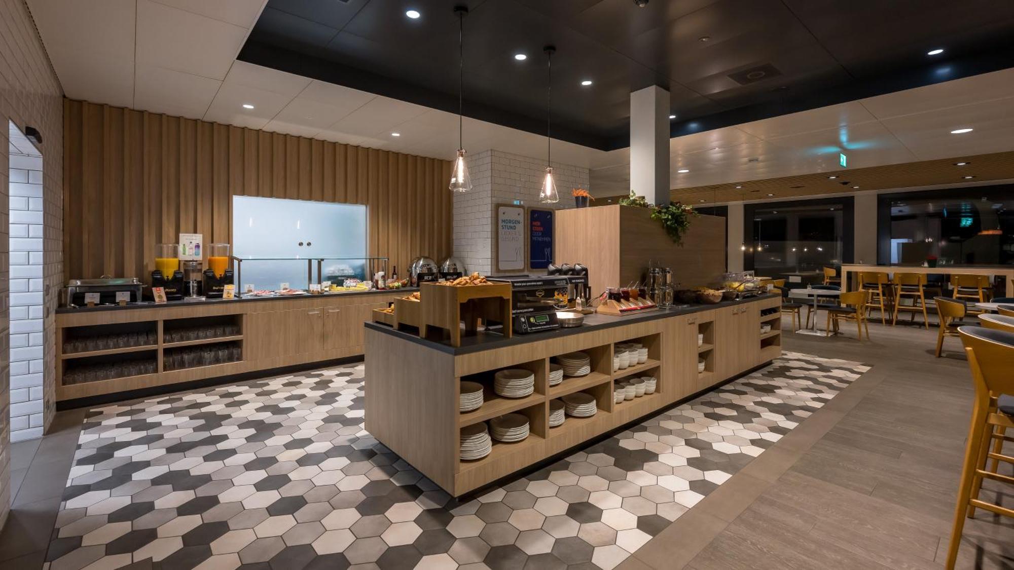 होटल Express - Luzern - By Ihg